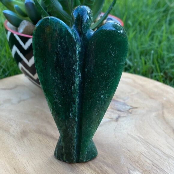 Dark Green Aventurine Angel - Picture 4 of 10